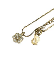 Dior（ディオール） プレートトップ ゴールドカラーネックレスの