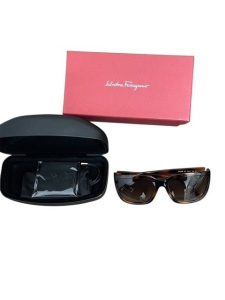 フェラガモ サングラス