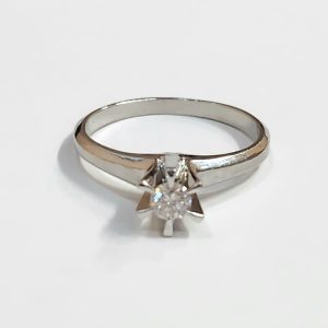 Pt900 (プラチナ900) リング 指輪 ジュエリー ダイヤモンド | 根室市花咲町