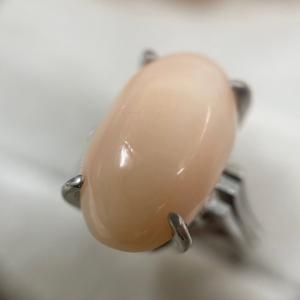 貴金属価格上昇中| pt850 サンゴ付きプラチナリングの買取|我孫子市柴崎台