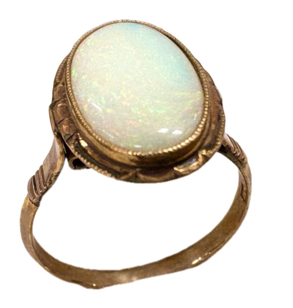 指輪　リング　アクセサリー　金　K18　18金　宝石　オパール