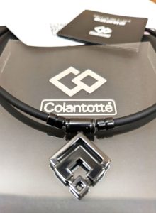 コラントッテ TAO ネックレスα ARAN【グロスブラック】SizeL:47cm/お洒落な磁気ネックレス