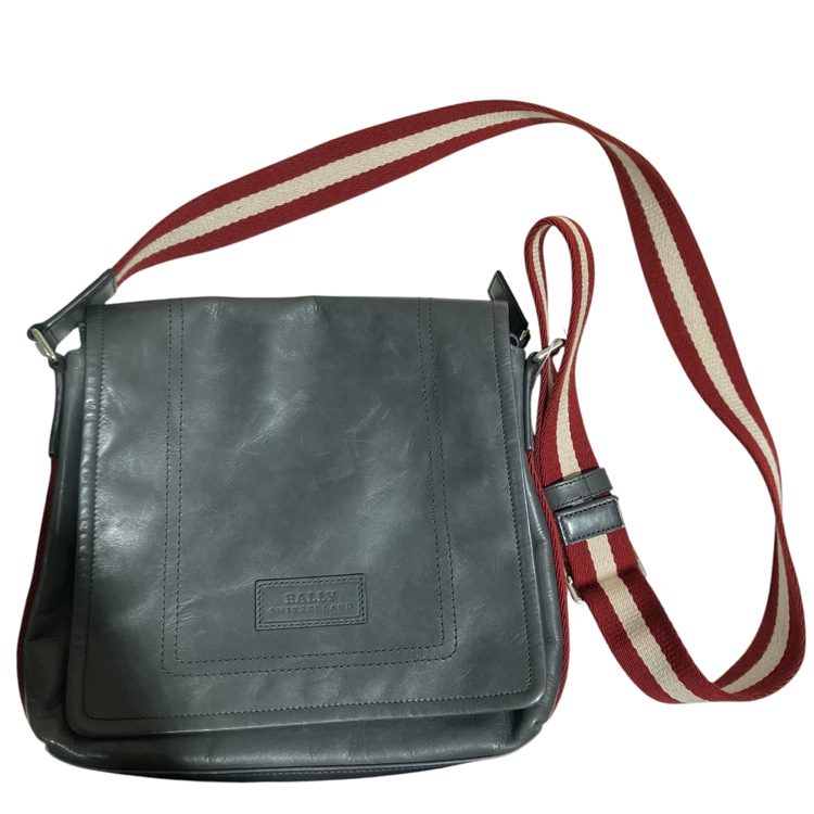BALLY ショルダーバッグ 斜め掛け