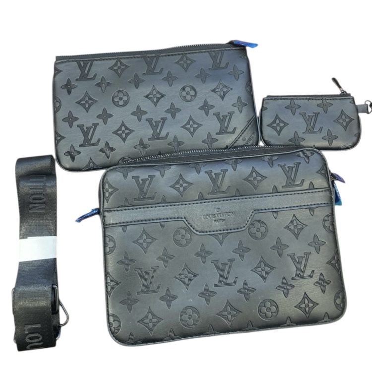Louis Vuitton ルイ・ヴィトン トリオ・メッセンジャー モノグラム