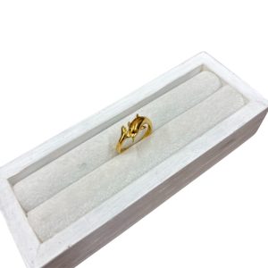 K18 18金 750 リング