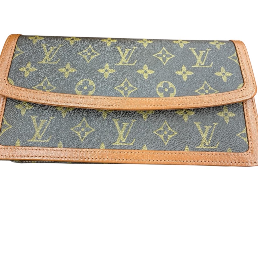 Louis Vuitton ルイ・ヴィトン モノグラム ポシェット ダム M51810