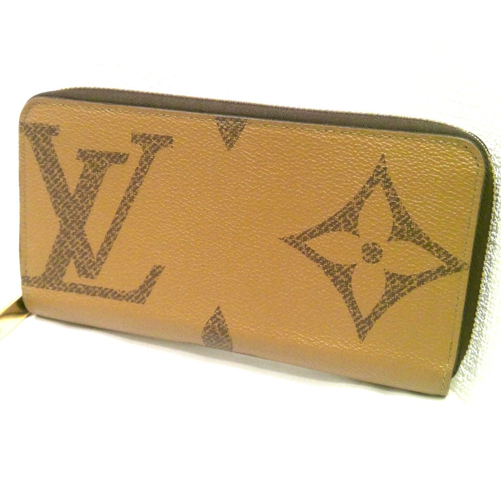 Louis Vuitton モノグラム ジャイアント ジッピーウォレット