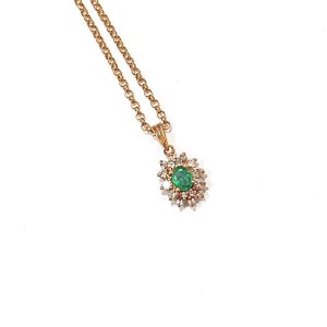 K18 エメラルド メレダイヤ付き ネックレス