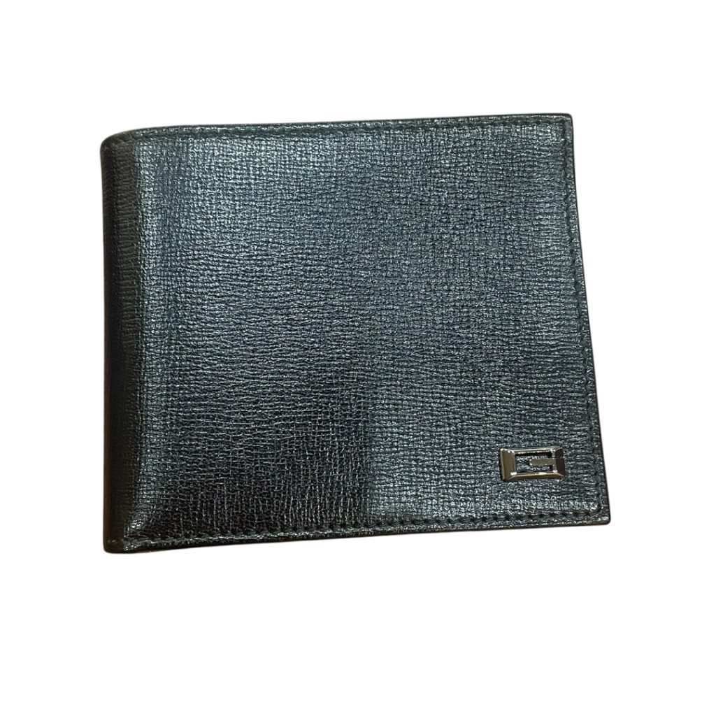 グッチ Gucci 二つ折り財布