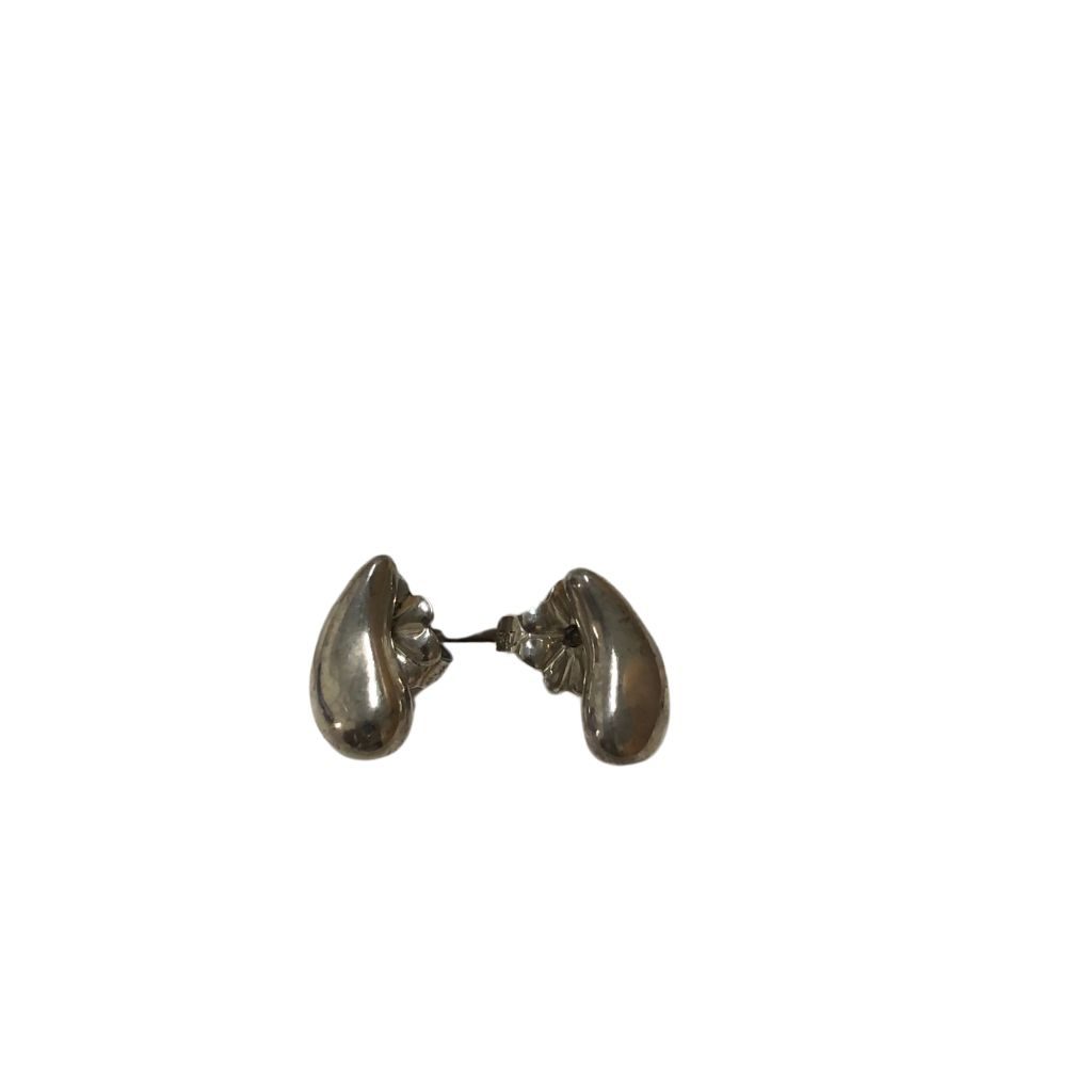 Tiffany&Co.(ティファニー)ティアドロップピアス