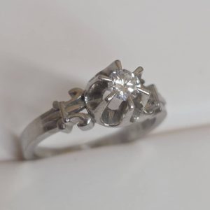 Pt900 ダイヤモンドリング