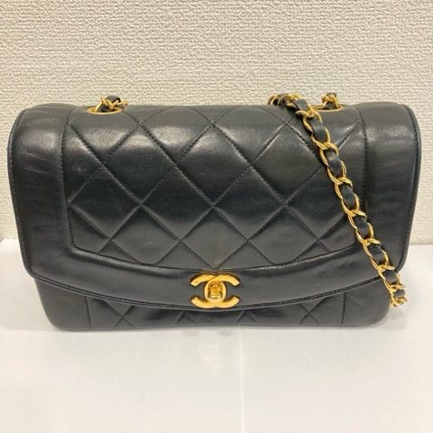 シャネルマトラッセチェーンショルダーバッグ