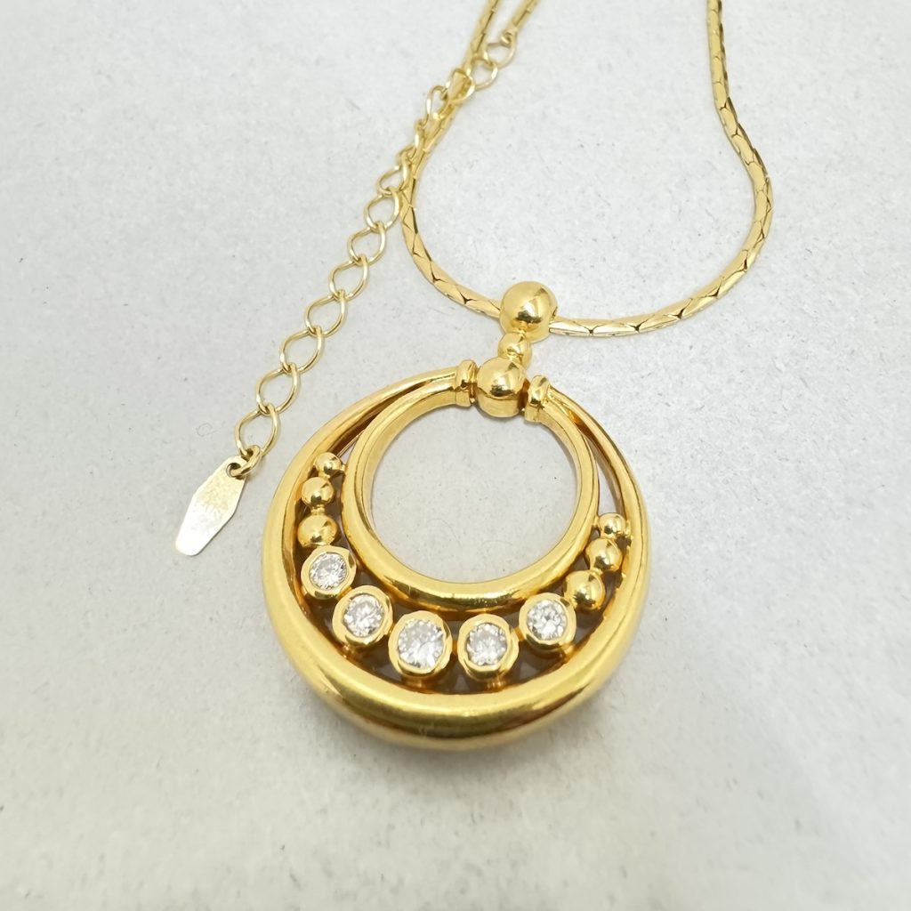 K18 / 750 / ネックレス / ダイヤ / 金
