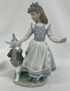 LLADRO リヤドロ 不思議の国のアリス Alice in Wonderland 5740