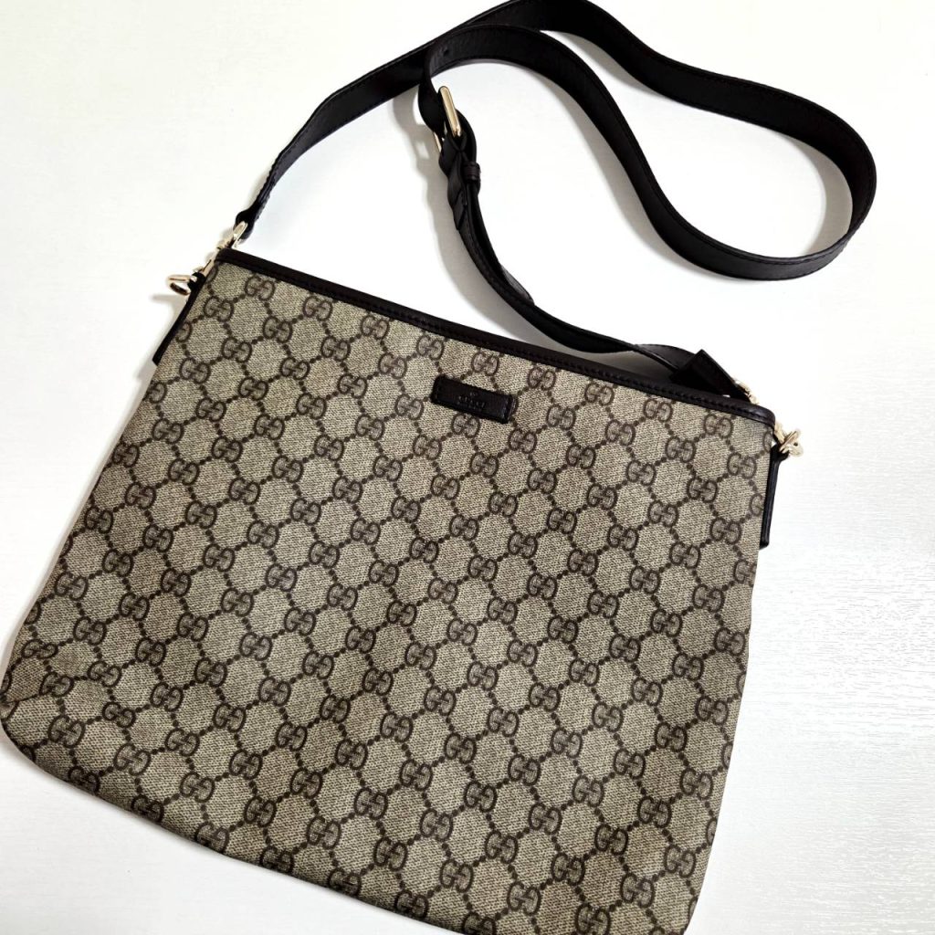 GUCCI グッチ GGスプリーム ショルダーバッグ