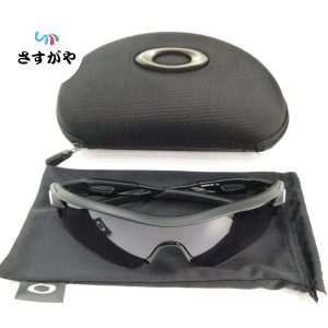 オークリー サングラス