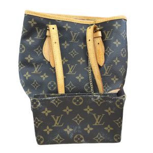 ルイ・ヴィトン　LOUISVUITTON　モノグラム　バック　ポーチ