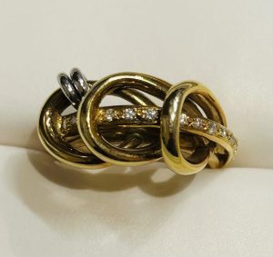 K18（１８金）リング　ダイヤモンド