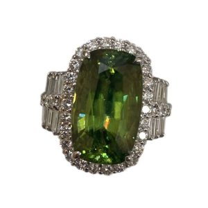 K18WG　10ctのスフェーン