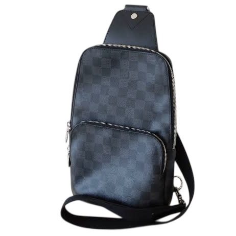 LOUIS VUITTON(ルイ・ヴィトン) アヴェニュー スリングバッグ