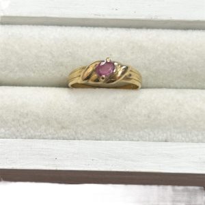 K18 ガーネットつきリング