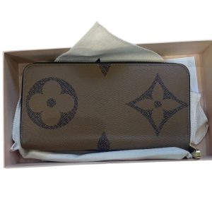 モノグラム ジャイアント ジッピーウォレット（長財布）