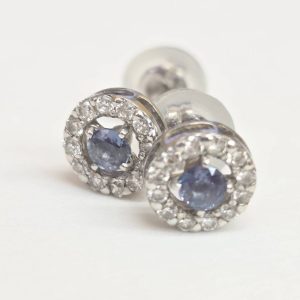 Pt850プラチナエメラルドダイヤモンドイヤリング Pt850 ダイヤモンド イヤリング(プラチナ)の買取実績 | 買取専門