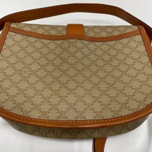 90s CELINE セリーヌ ホースキャリッジ ハンドバッグ ボストン 茶色 CELINE セリーヌ ホースキャリッジ ショルダーバッグの買取実績