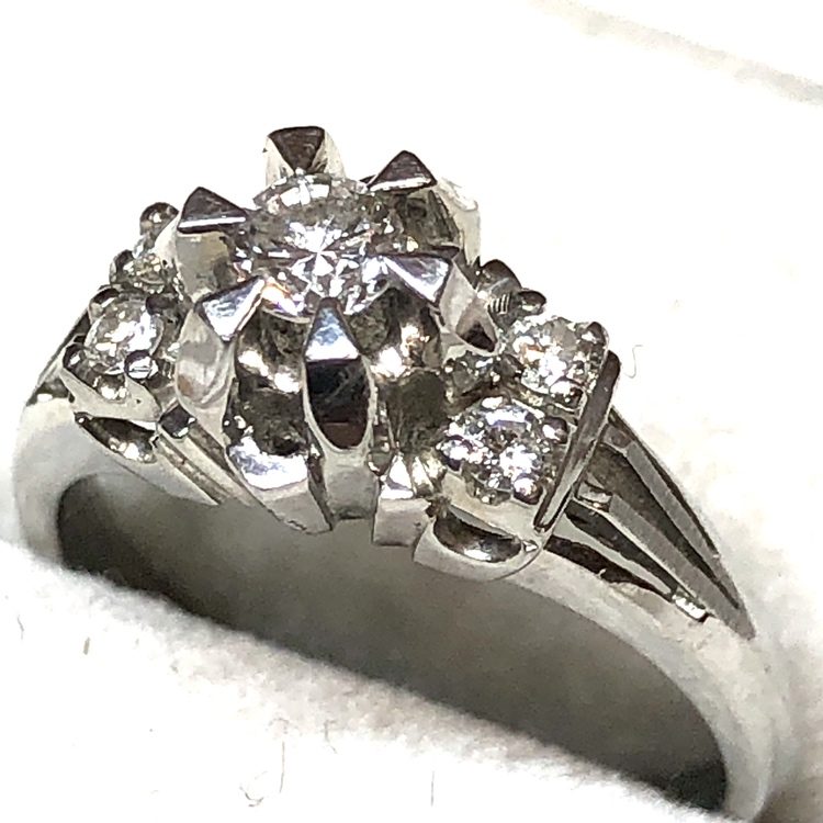 Pt900 プラチナ ダイヤモンド リング 指輪