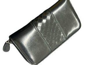 ボッテガヴェネタ ラウンドファスナー財布 ●埼玉県所沢市狭山ヶ丘からお越しのお客様よりお買取させていただきました