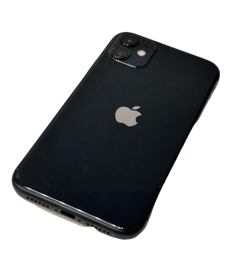 iPhone11 / 64GB ◎埼玉県入間市鍵山からお越しのお客様よりお買取