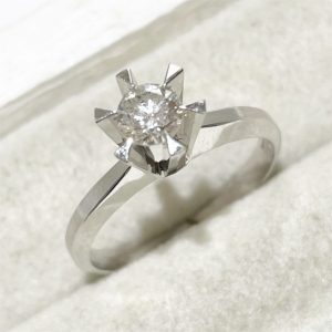 Pt900 プラチナ ダイヤモンド リング アクセサリー 婚約指輪 買取