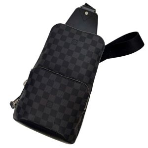 Louis Vuitton(ルイヴィトン) ダミエ・グラフィット アヴェニュー・スリングバッグ