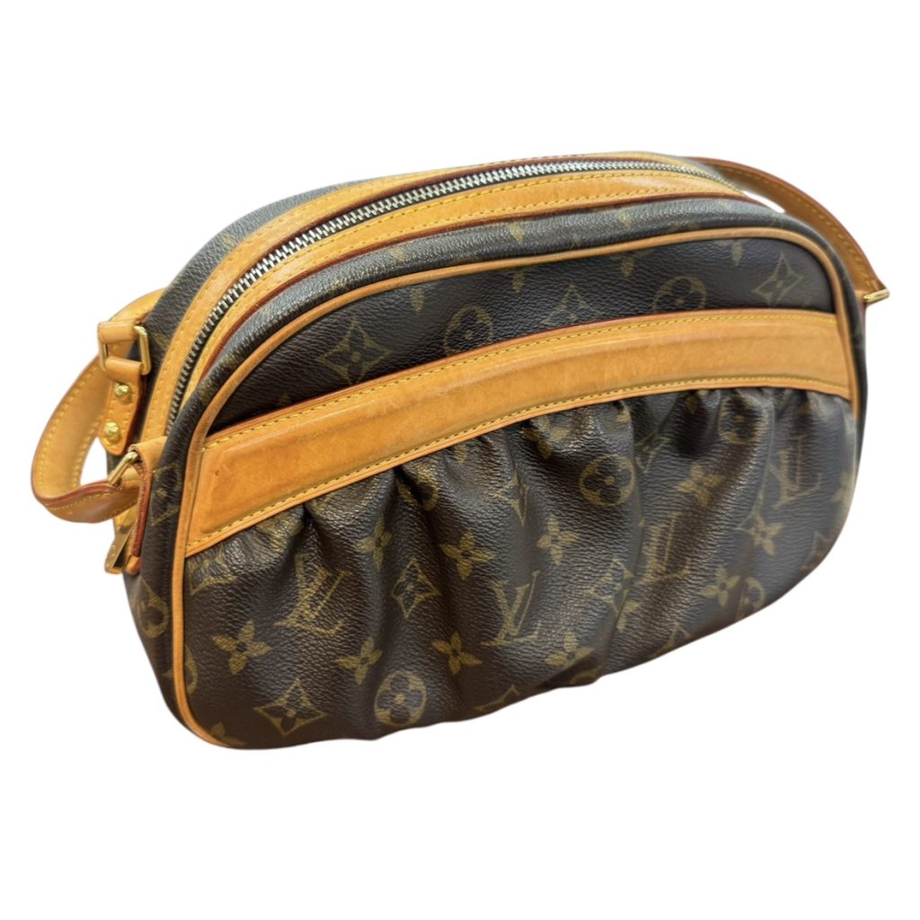 Louis Vuitton(ルイヴィトン)　クララ　バッグ
