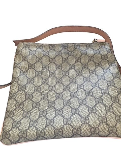 ブランド　グッチ　ショルダーバッグ
