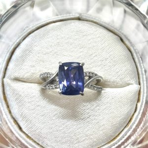 Pt900 リング 石あり