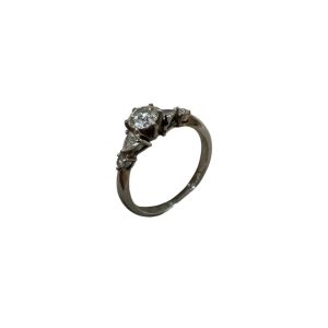 Pt900(プラチナ900)　ダイヤ付き　リング