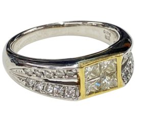 Pt900・K18　プラチナ＆18金　ハーフ　リング　ダイヤモンド