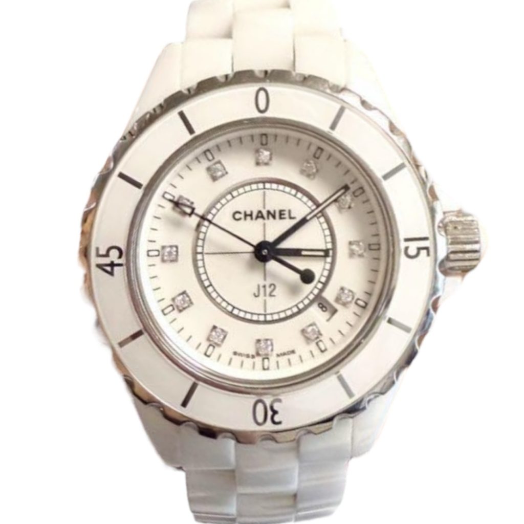 【CHANEL J12 ホワイト】弘前市