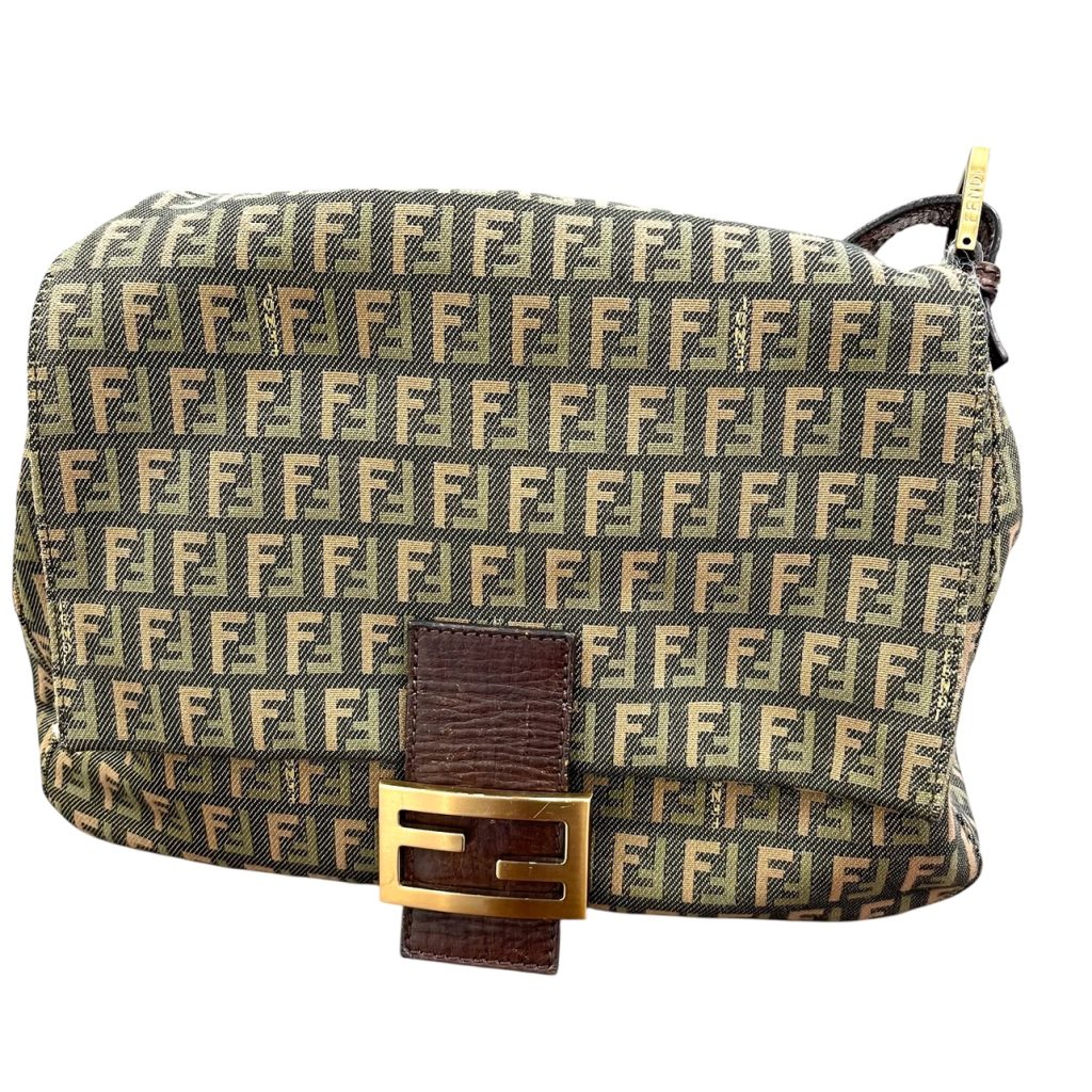 FENDI フェンディ マンマバケットズッカ柄