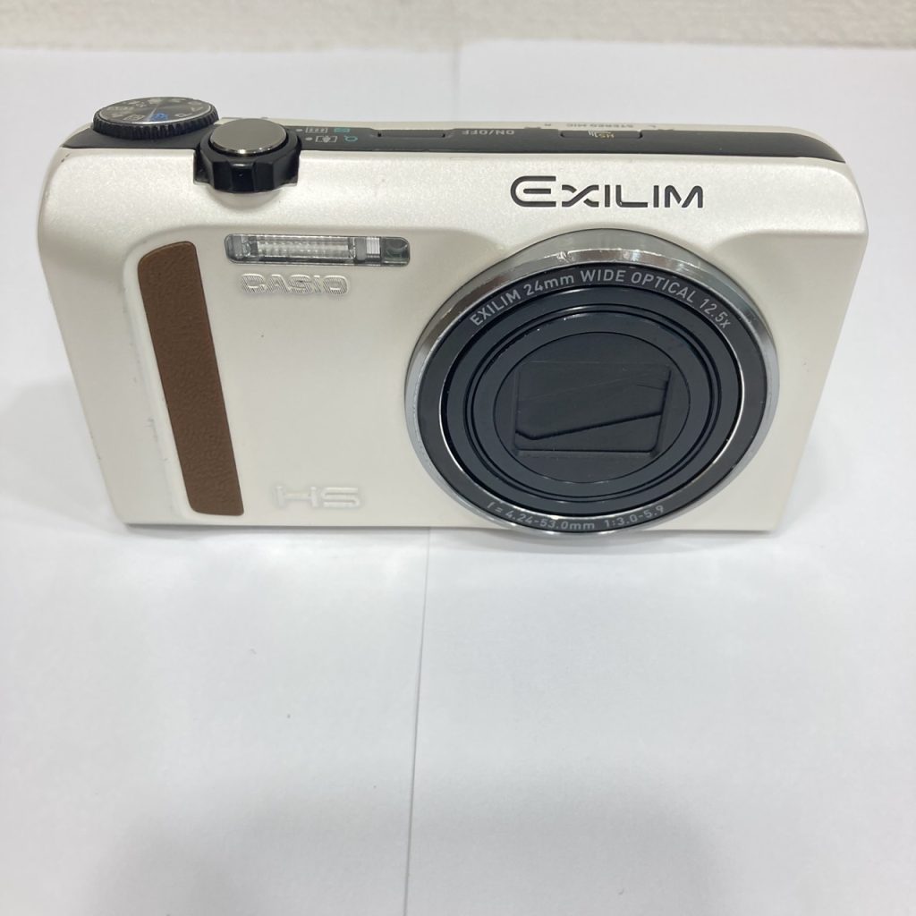カシオ デジタルカメラ EX-ZR400