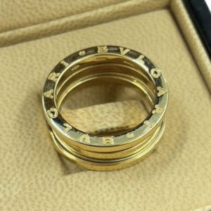 最終値下げ　ブルガリ　BVLGARI シルバー　リング BVLGARI（シルバー ・ リング(指輪)）のフリマアイテム一覧
