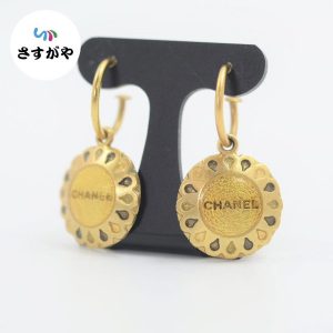 CHANEL ラウンド フープ ピアス