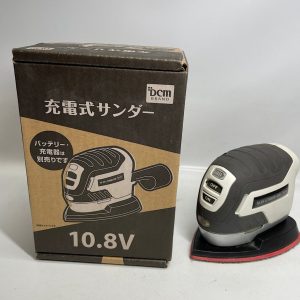 BLACK &DECKER 電動ノコギリ　KS880EC 楽天市場】400W電動式ノコギリ オレンジ KS880ECN-JPブラック