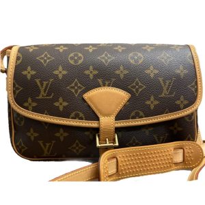 Louis Vuitton ルイヴィトン モノグラム ソローニュ