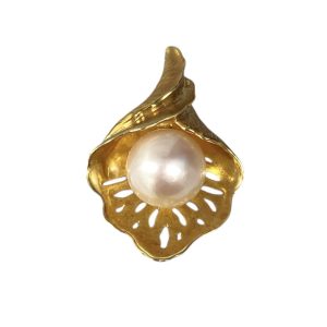K18　パール付きブローチ
