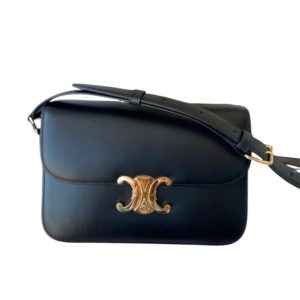 セリーヌ　ブランド　ブラック ショルダーバッグ　馬車　Cマカダム　メンズ　お洒落 極美品 CELINE セリーヌ ショルダーバッグ 馬車金具 Cマカダム