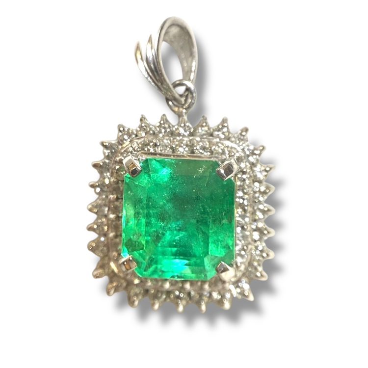 エメラルド0.28 メレダイヤ0.39ct Pt900 トップ
