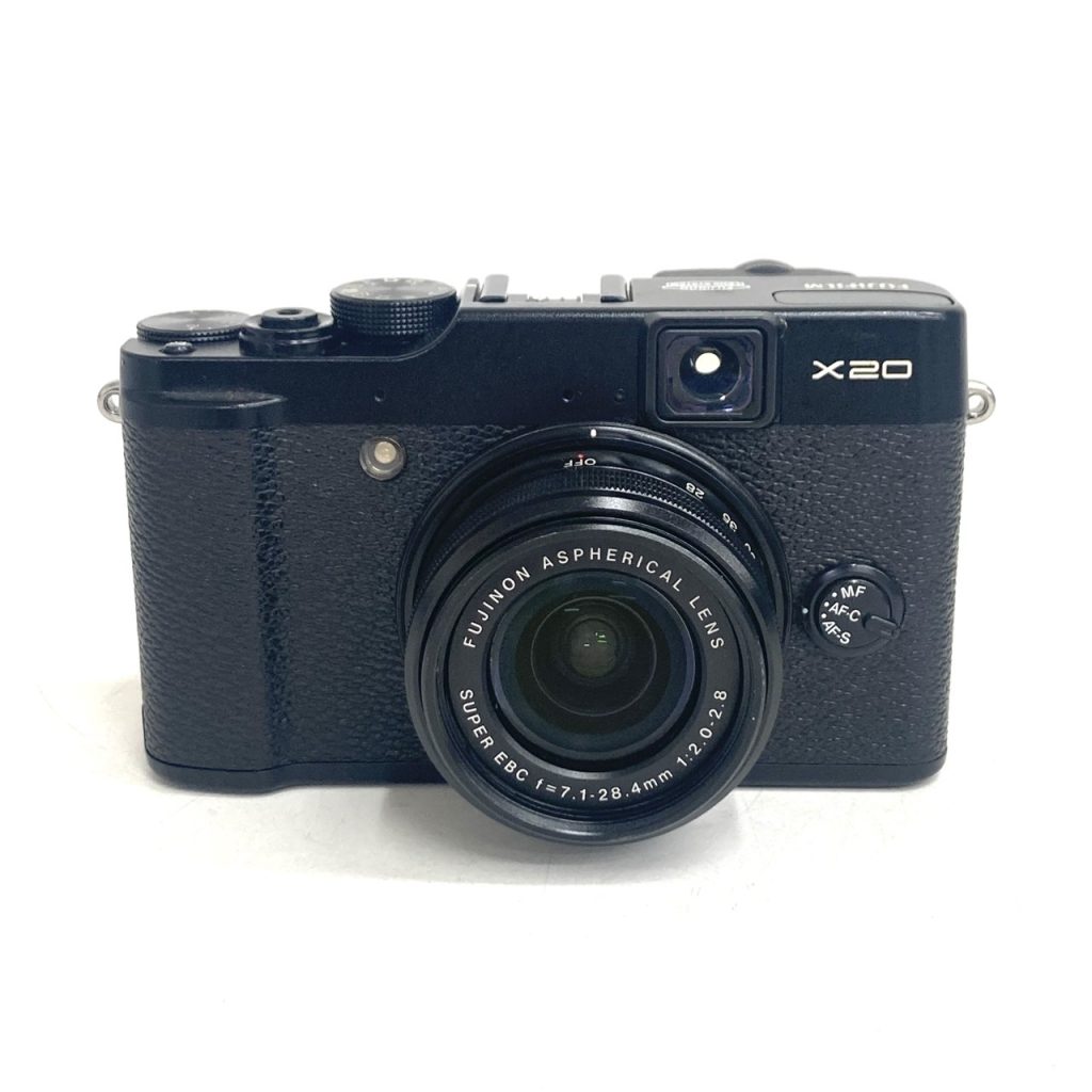フジフィルム X20