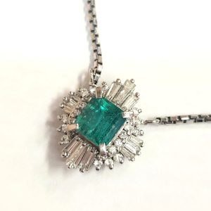プラチナ900 (Pt900) エメラルド ダイヤモンド ネックレス ジュエリー | 根室市宝林町